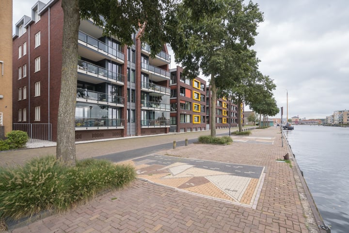 Bekijk foto 48 van Flitsstraat 90-202