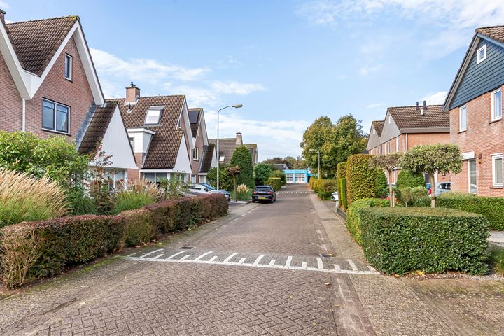 View photo 32 of Aldenhagelaan 33