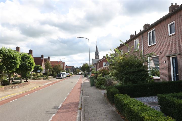 View photo 42 of Oosterkerkstraat 27