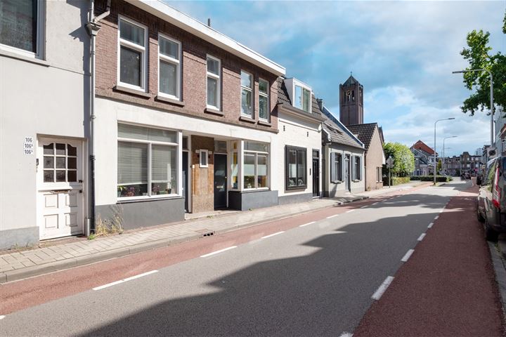 Bekijk foto 33 van Bisschop Zwijsenstraat 110