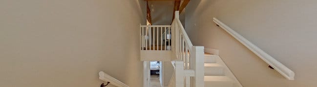 Trap naar zolderkamer
