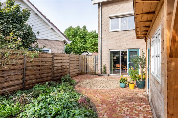 View photo 13 of Marshallstraat 46