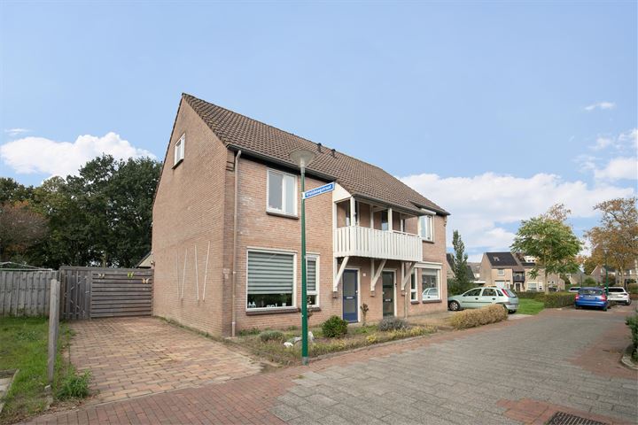 Bekijk foto 3 van Klaroenstraat 21