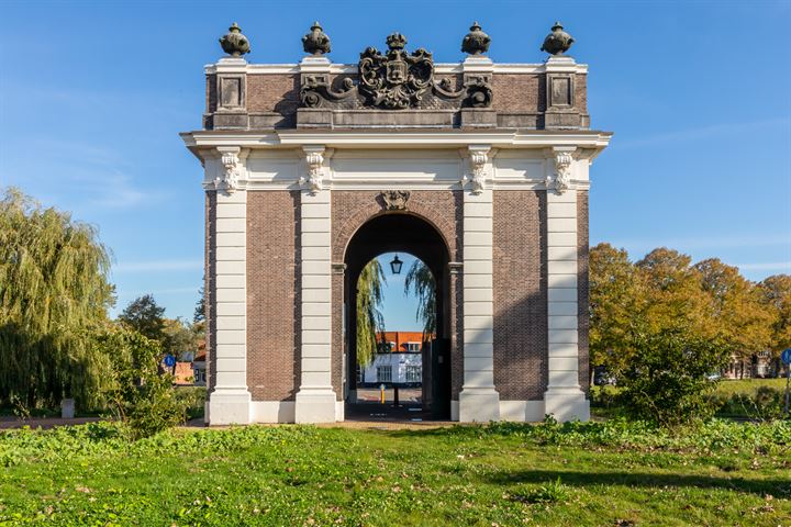 Bekijk foto 32 van Nieuwe Oostersestraat 26