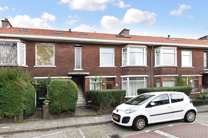 Bekijk foto 3 van Huisduinenstraat 8