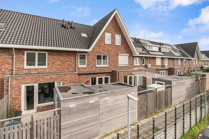 Bekijk foto 42 van Leostraat 77