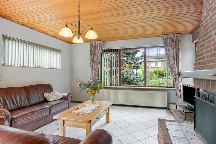 Foto 10 van Steenheuvelsestraat 78