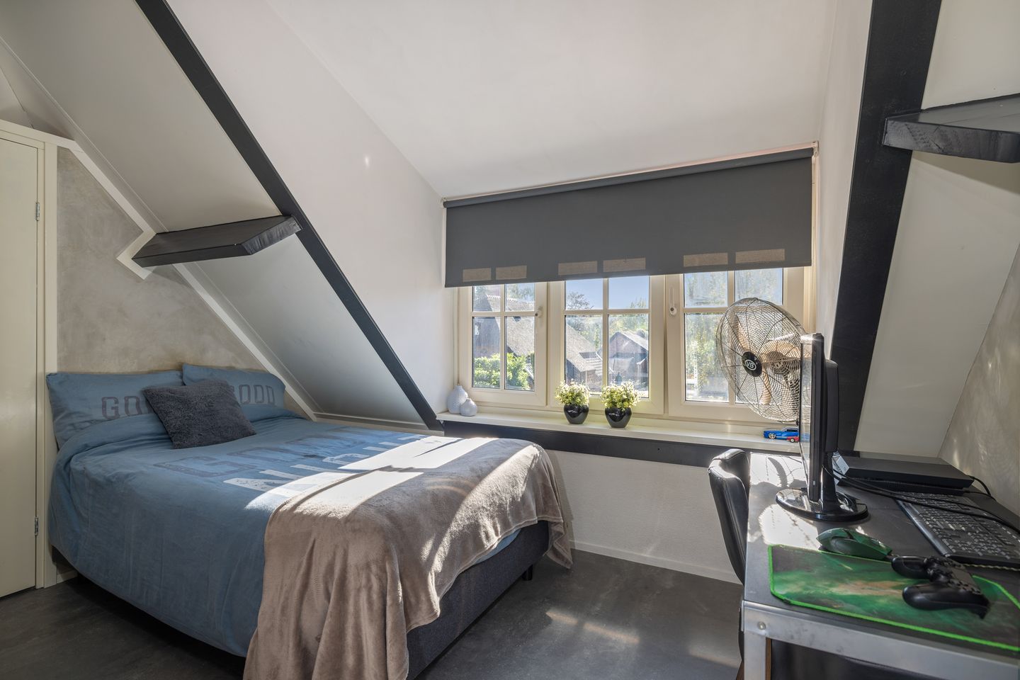 Foto 35 van Haneweg 27