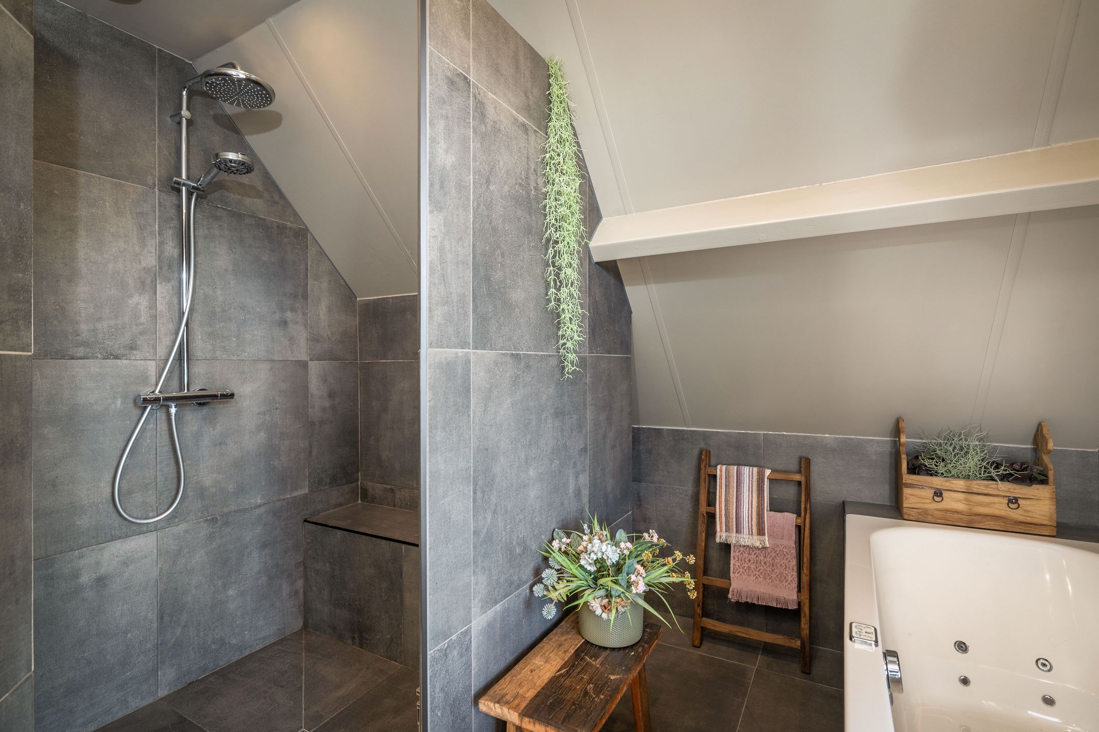 Foto 30 van Haneweg 27