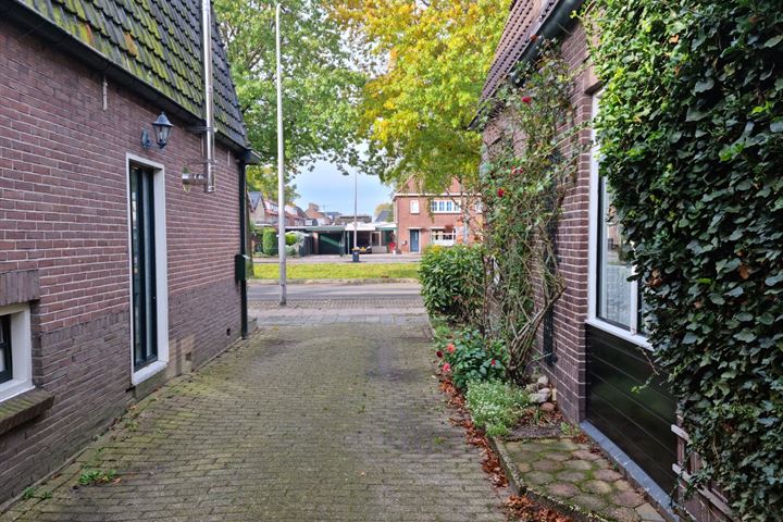 Bekijk foto 34 van Kanaalweg 13