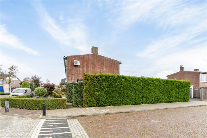 Bekijk foto 34 van Wolbergstraat 37