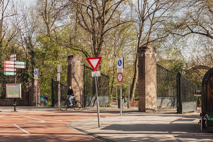 Bekijk foto 34 van Eerste Schinkelstraat 17-E