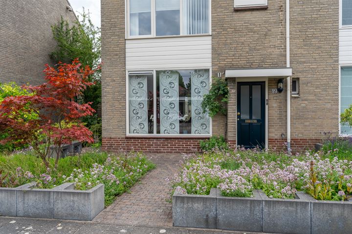 Bekijk foto 24 van Kamperfoeliestraat 19