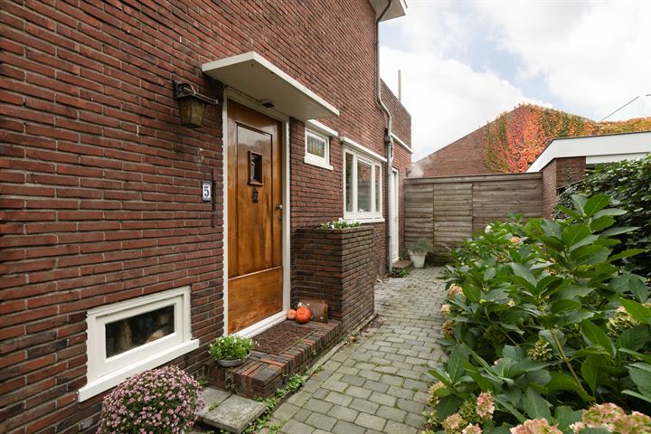 Bekijk foto 38 van Jachthavenstraat 5