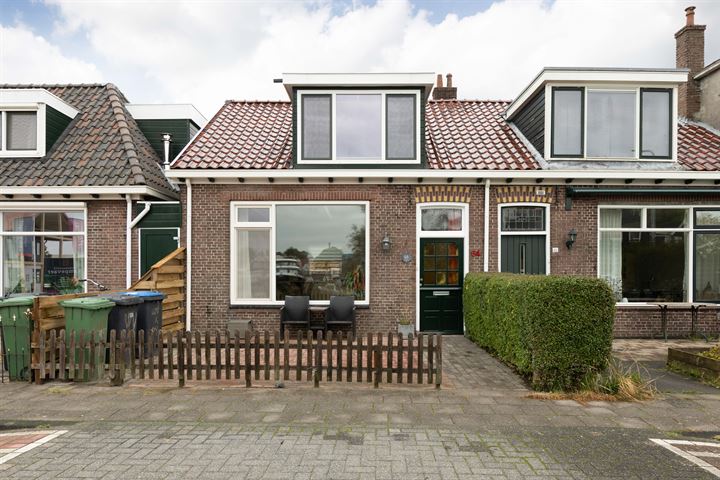 Bekijk foto 1 van Woudvaartkade 64