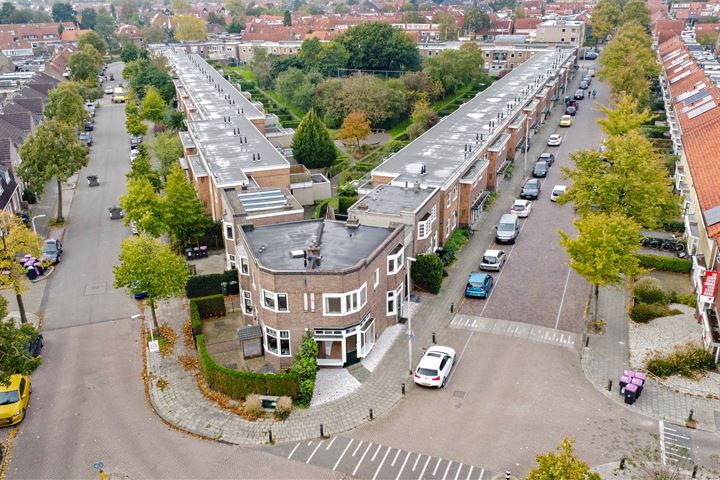 Bekijk foto 2 van Leeuwerikstraat 45