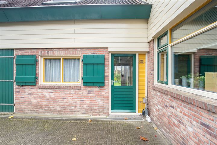 View photo 49 of Achterdijk 6