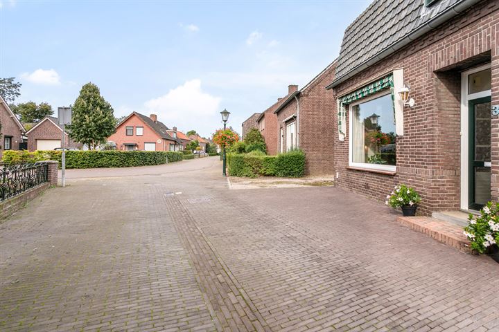 Bekijk foto 39 van Hoenderstraat 31