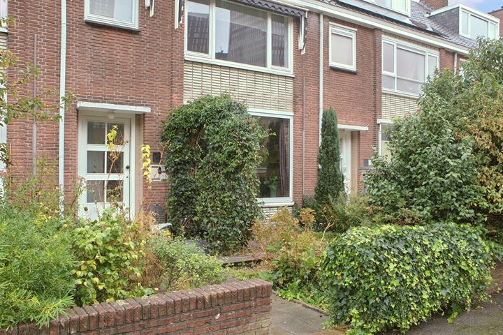 Bekijk foto 3 van Amalia van Solmsstraat 108