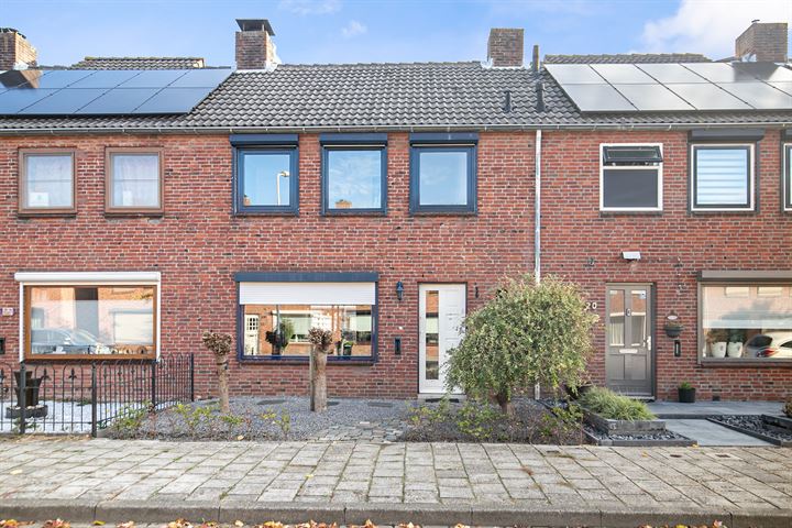 Bekijk foto 1 van Jan Steenstraat 18