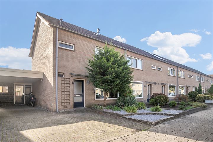 Bekijk foto 36 van van Speijkstraat 14