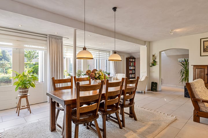 Foto 16 van Van Aelstlaan 13