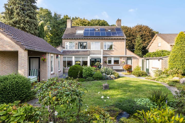 Foto 48 van Van Aelstlaan 13