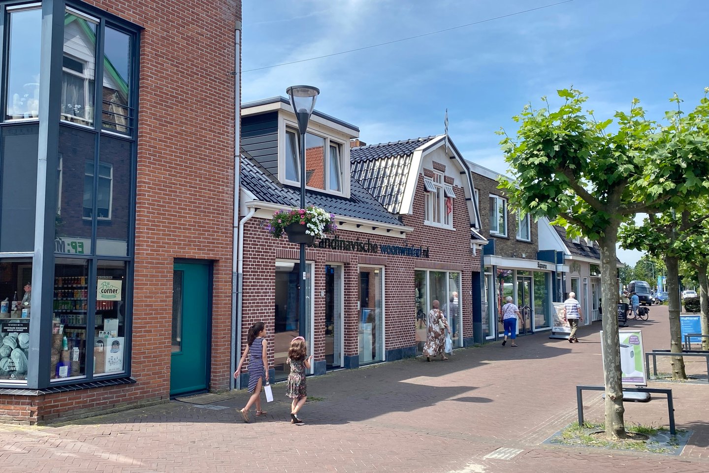 Bekijk foto 1 van Tolberterstraat 21-- 23b