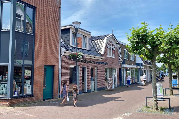 Tolberterstraat 21-- 23b, Leek