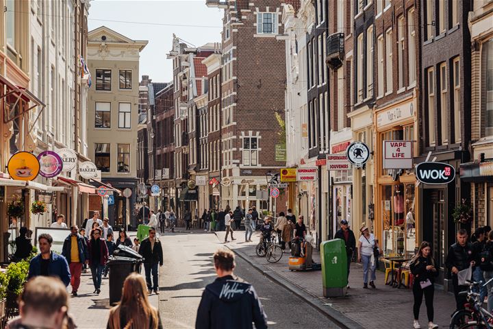 Bekijk foto 33 van Oudezijds Voorburgwal 153-A