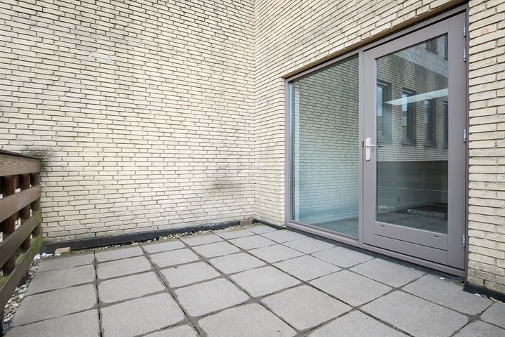 Bekijk foto 34 van Pieter Lastmanstraat 98