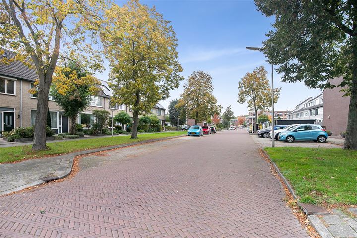 Bekijk foto 39 van Lokkenstraat 62