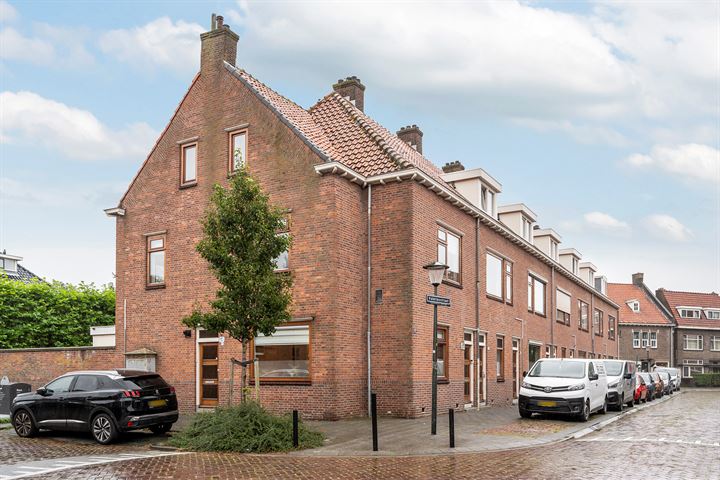 Bekijk foto 1 van Valeriusstraat 52