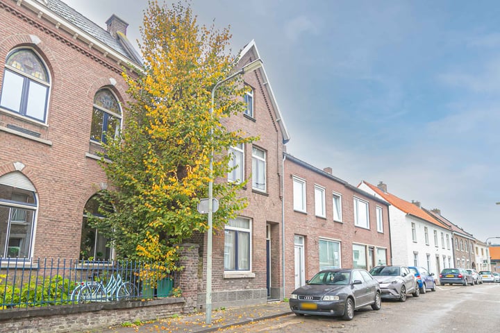 Bekijk foto 12 van Kerkstraat 3