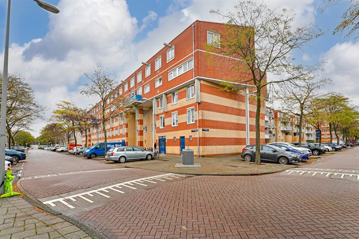 Bekijk foto 1 van Kloekhorststraat 339