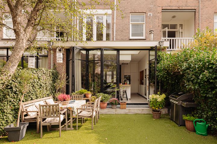 Bekijk foto 3 van Pieter de Hoochstraat 86-HS