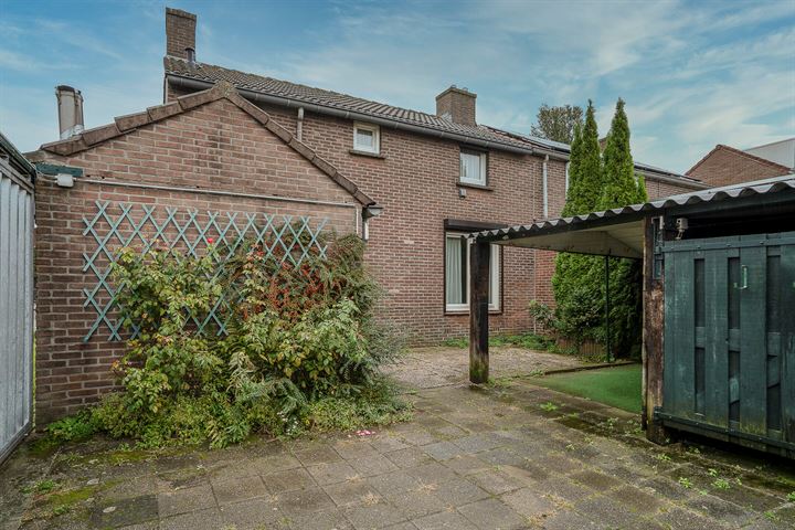 Bekijk foto 13 van Pastoriestraat 17