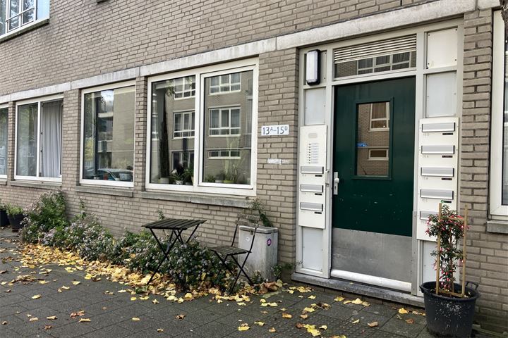 Bekijk foto 28 van Van der Poelstraat 15-A