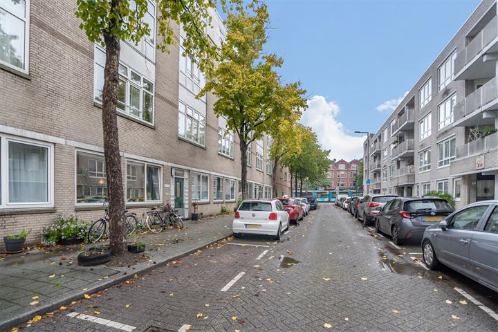 Bekijk foto 29 van Van der Poelstraat 15-A