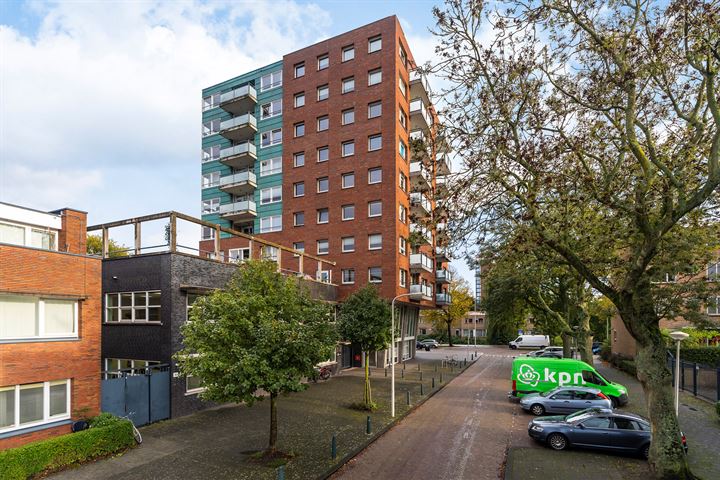 Bekijk foto 32 van Vriezenveenstraat 80