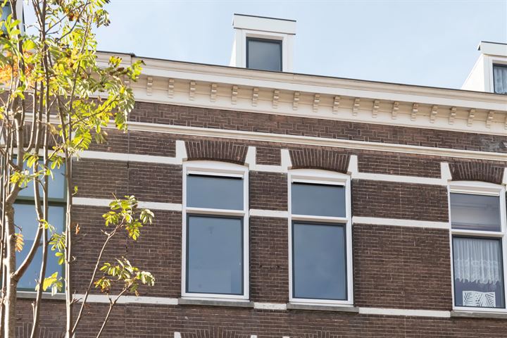 Bekijk foto 16 van Sionstraat 17-B