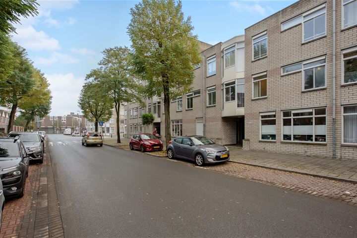 Bekijk foto 5 van Loosduinse Hoofdstraat 632