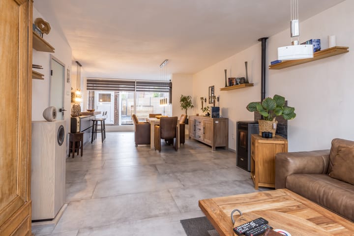 Foto 9 van Hommerterweg 65