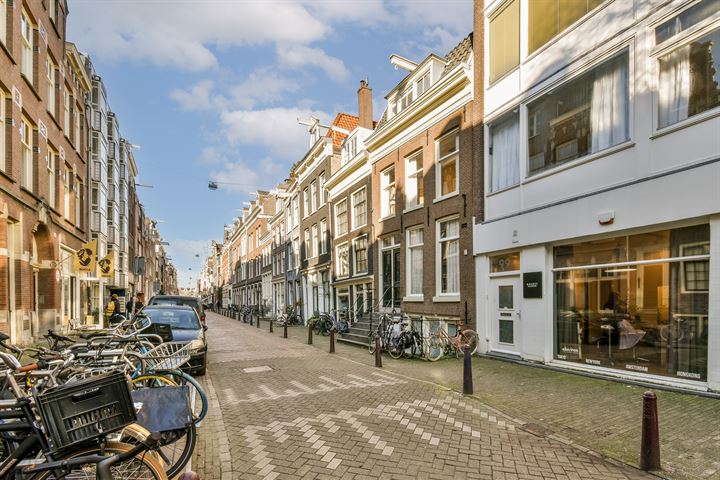 Bekijk foto 2 van Kerkstraat 97