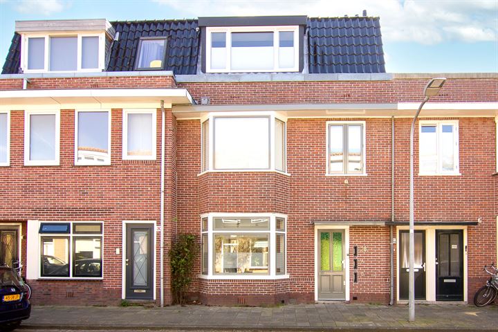 Bekijk foto 1 van Pieter Maritzstraat 28