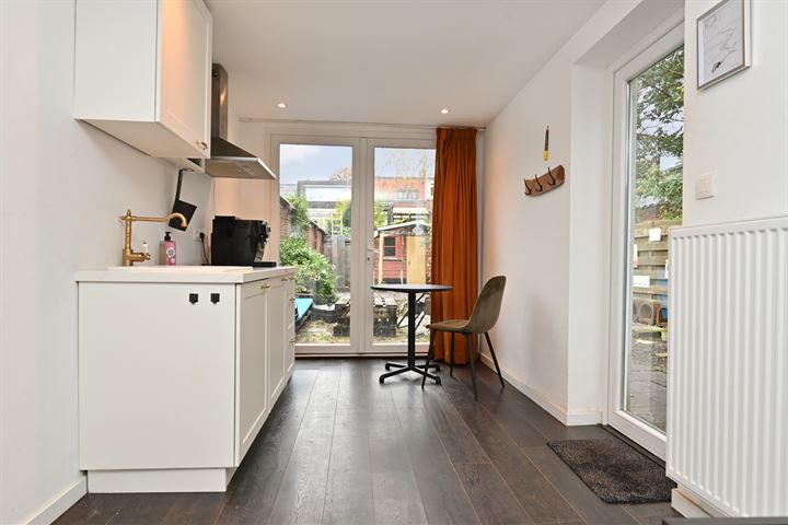 View photo 30 of Boxhornstraat 44