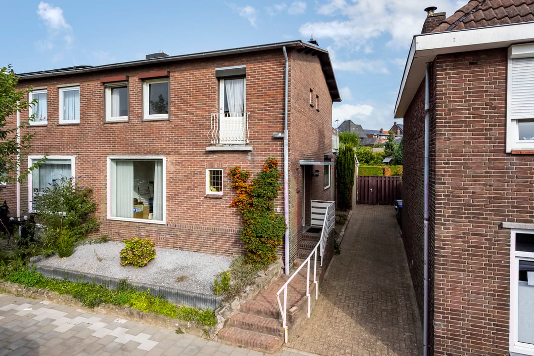 Foto 1 van Koestraat 40