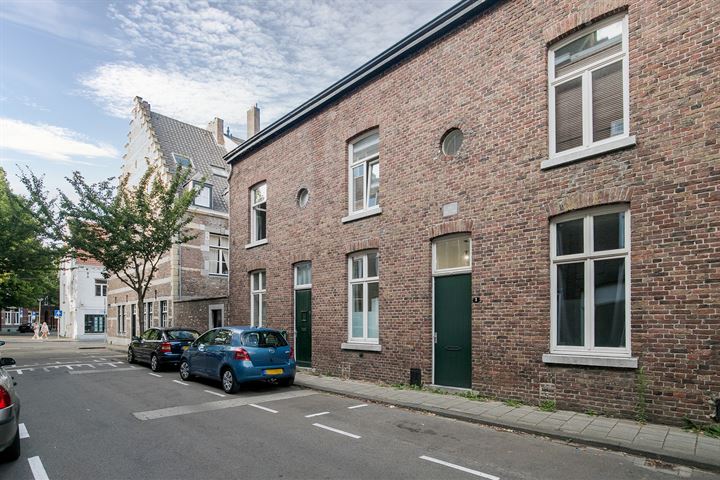 Bekijk foto 2 van Sint Nicolaasstraat 3