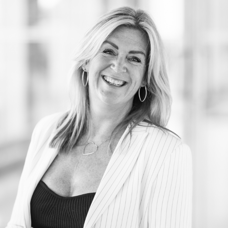 Nicole van Dijk - NVM Makelaar