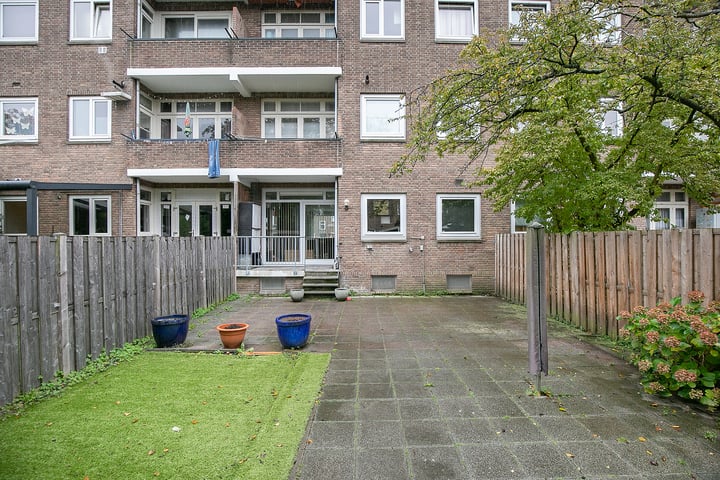 Bekijk foto 36 van Dorpsweg 113-A